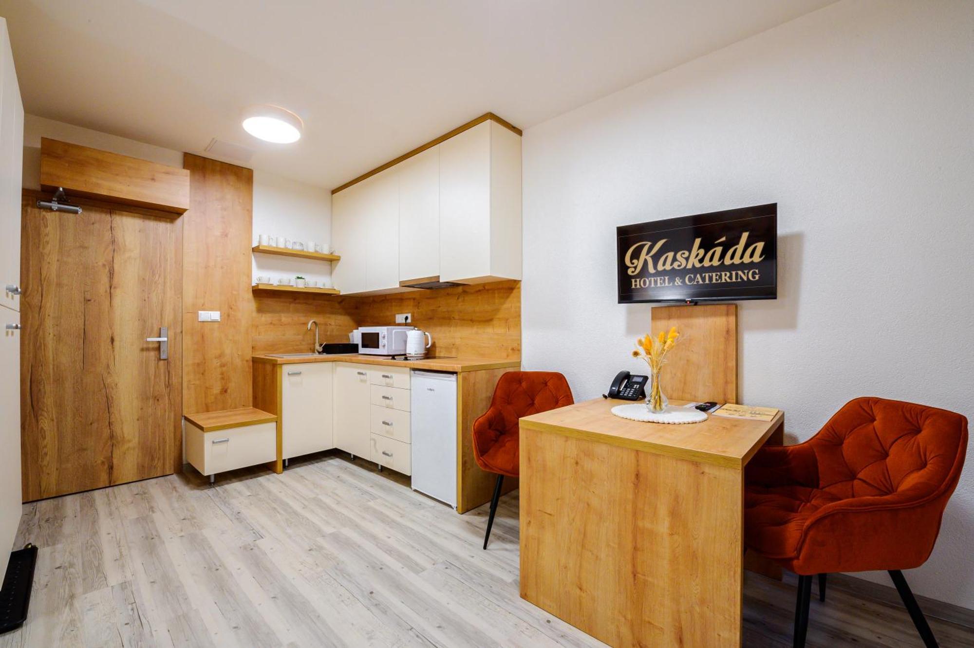 Hotel Kaskada Poprad Exterior foto